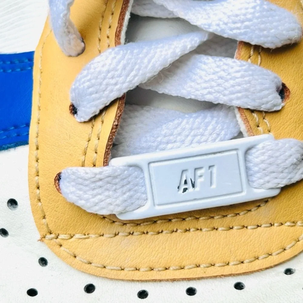 Nike Air Force 1 (aq3778-994) women’s 6.5 white black blue‎ gold